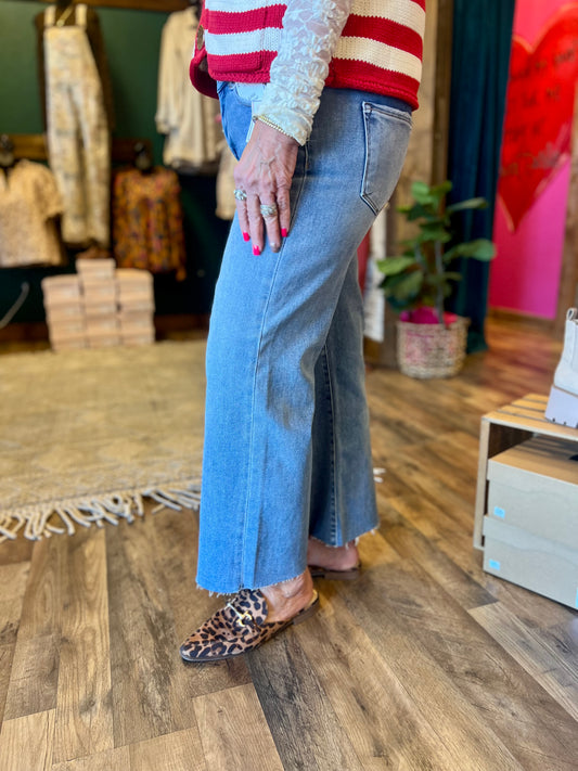 Risen Mid Rise Crop Wide Jean