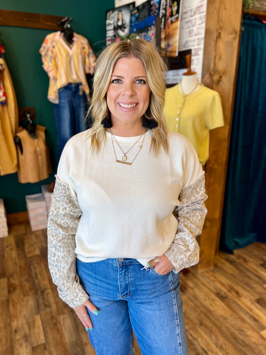 Axis Printed Sleeve Thermal Top