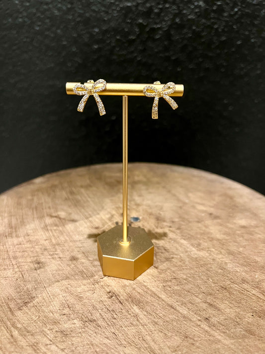 Diamond Bow Post