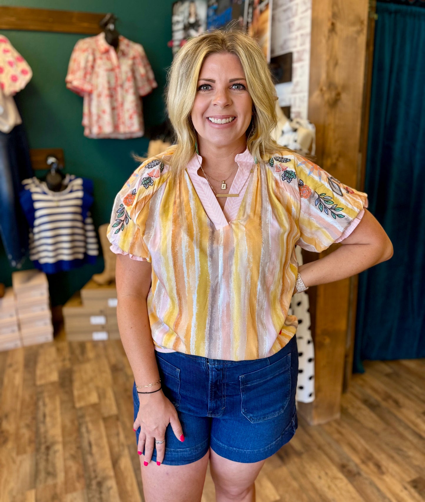 Honey Mix Embroidered Sleeve Top