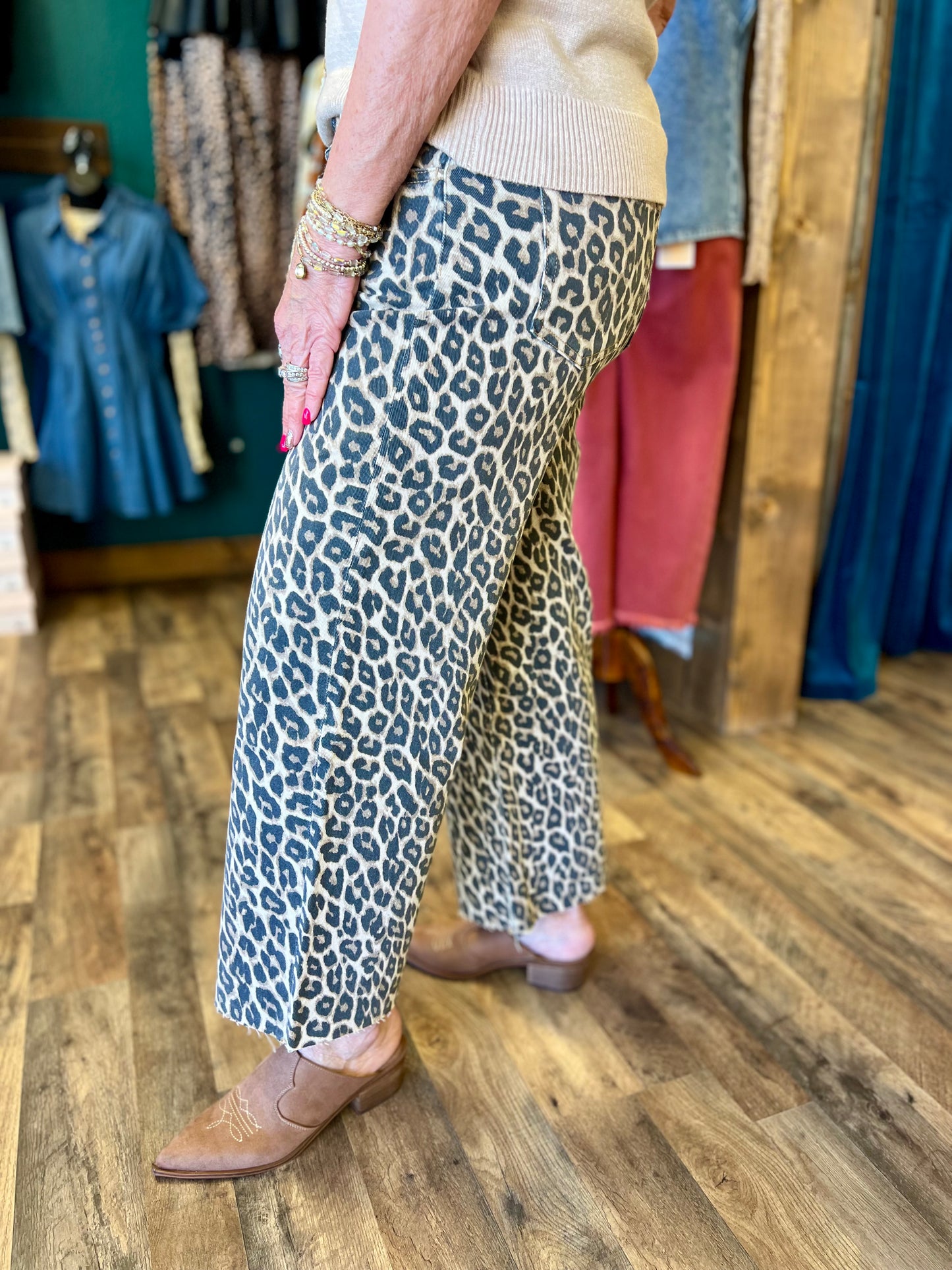 Vervet Leopard Wide Leg Jean