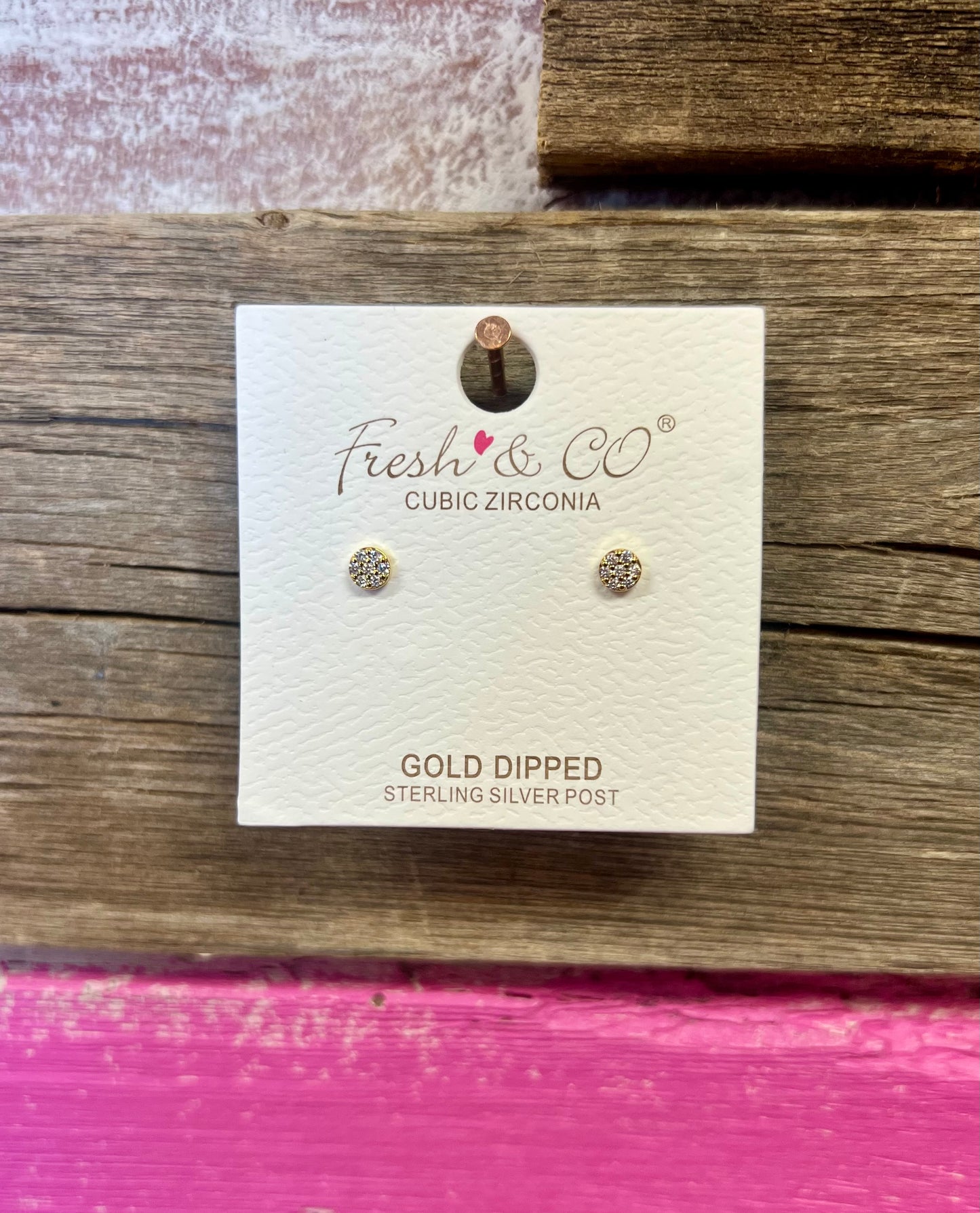 Circle Diamond Stud