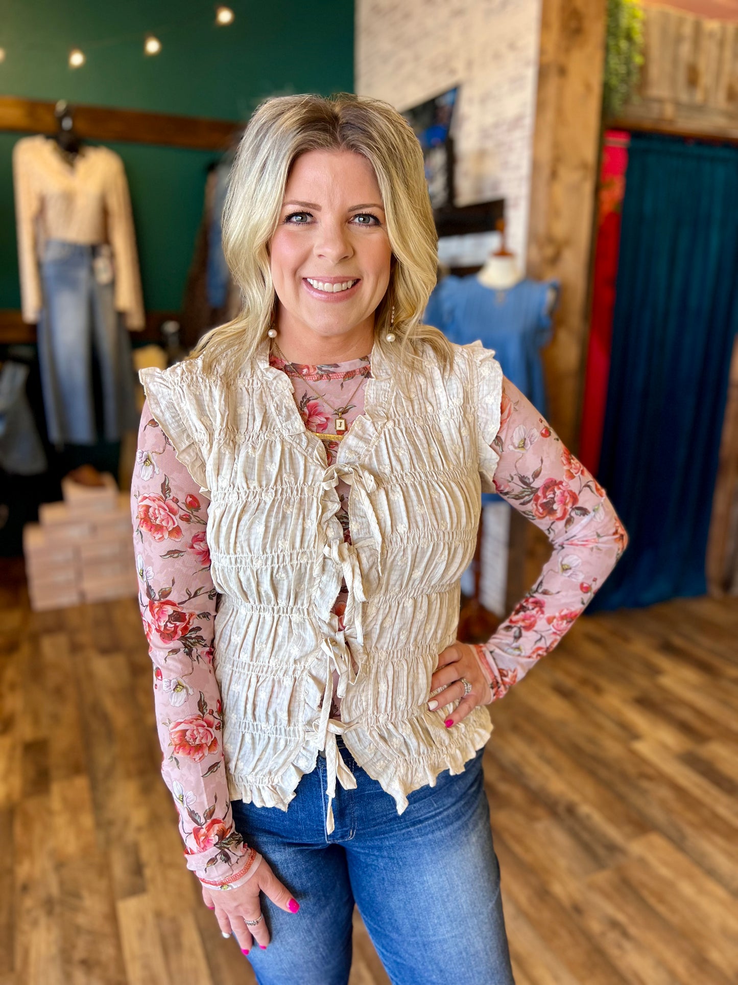Cap Sleeve Embroidered Ruched Top