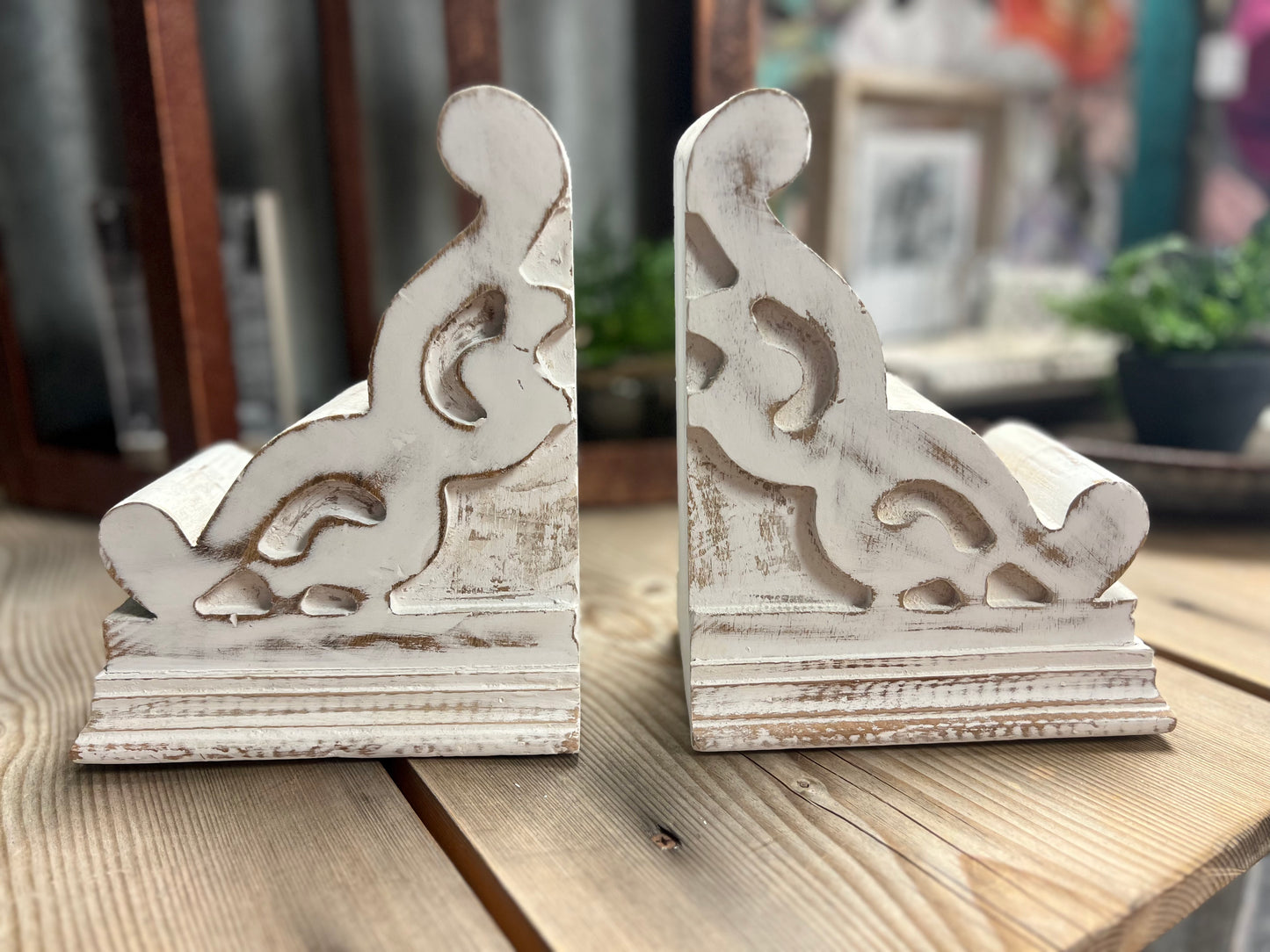 Corbel Bookend