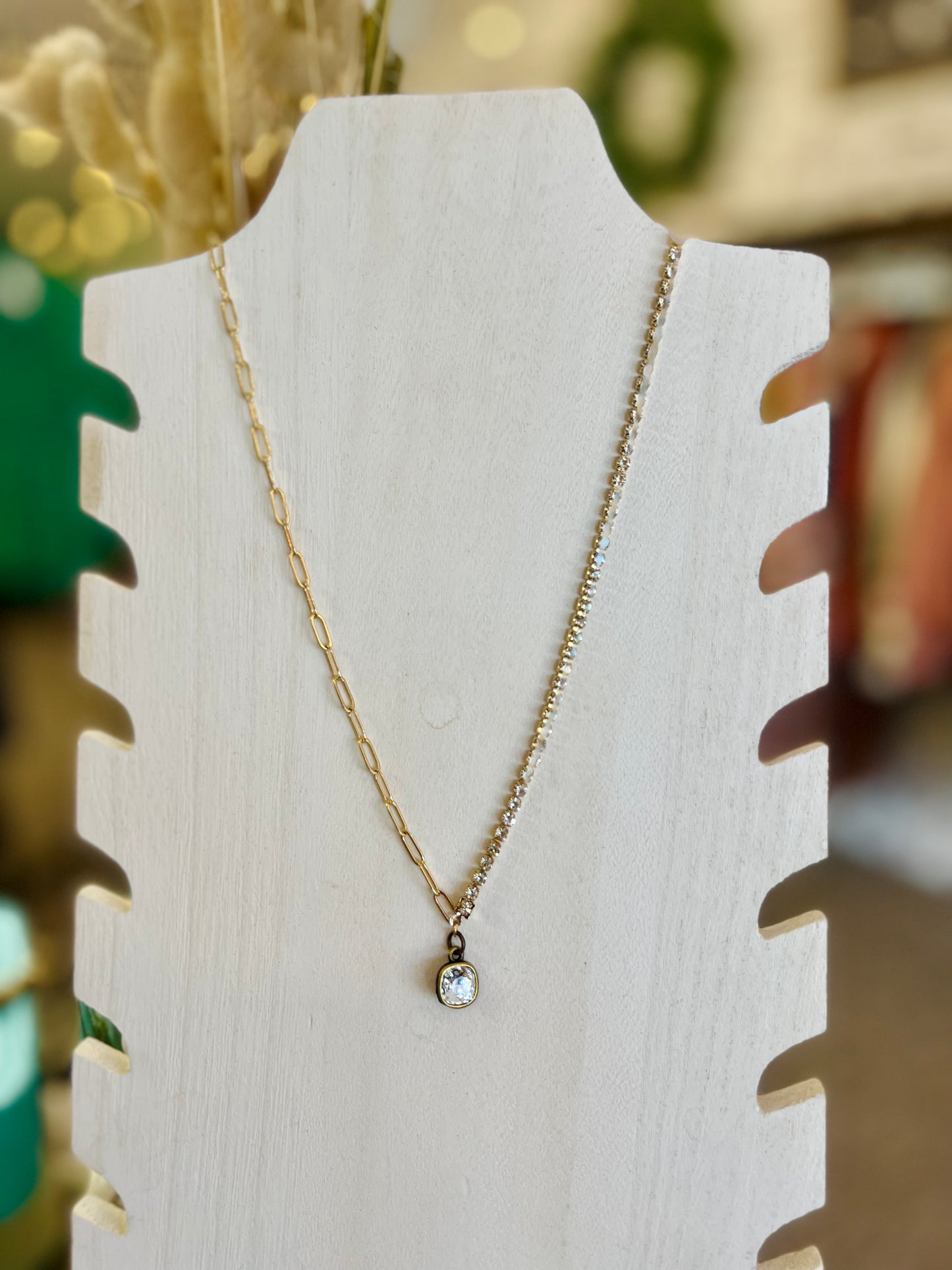 Chain & Diamond Necklace