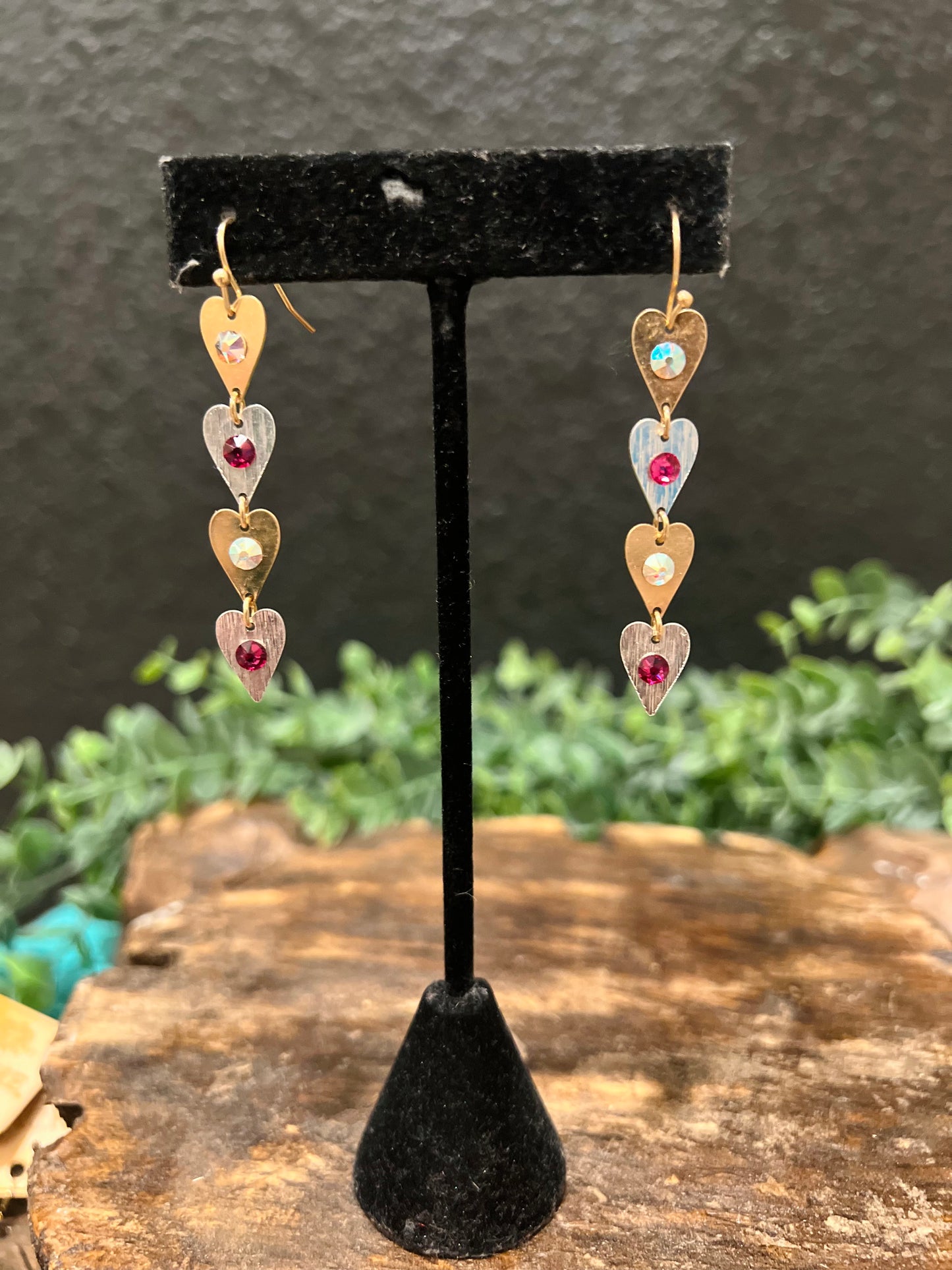 Dainty Stacked Hearts Earring